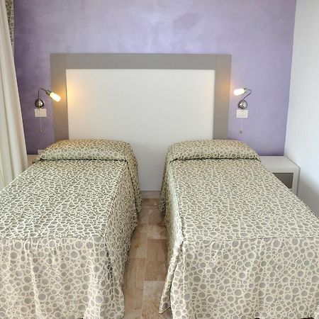 Gil'S Hotel أولبيا المظهر الخارجي الصورة
